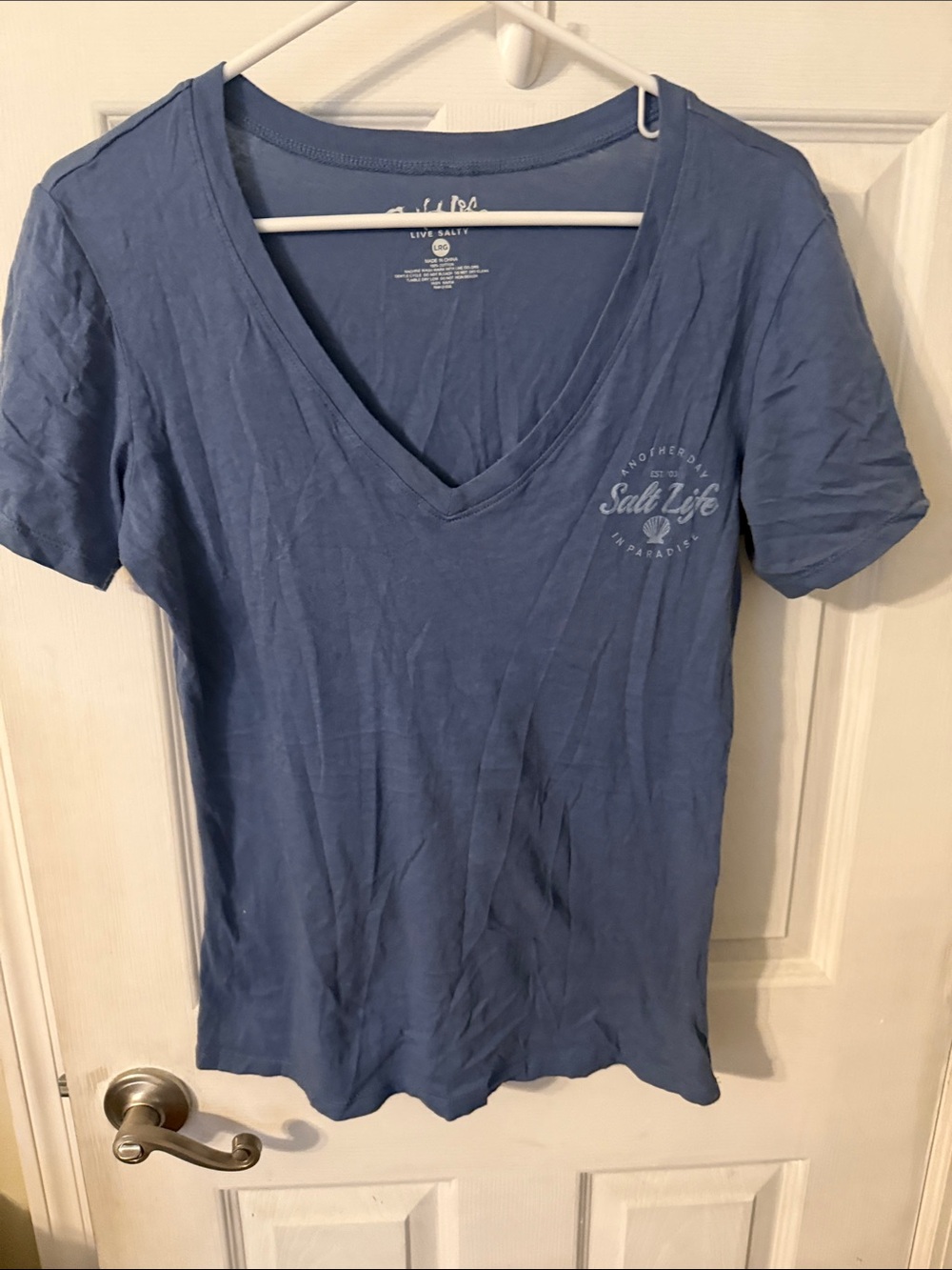 Salt Life Soft V-Neck Tee in Slate Blue